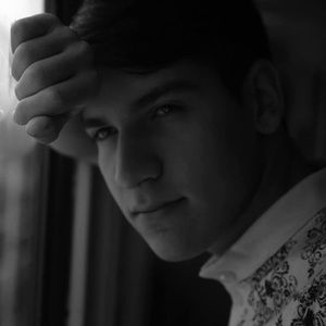 Meet your Posher, Alireza